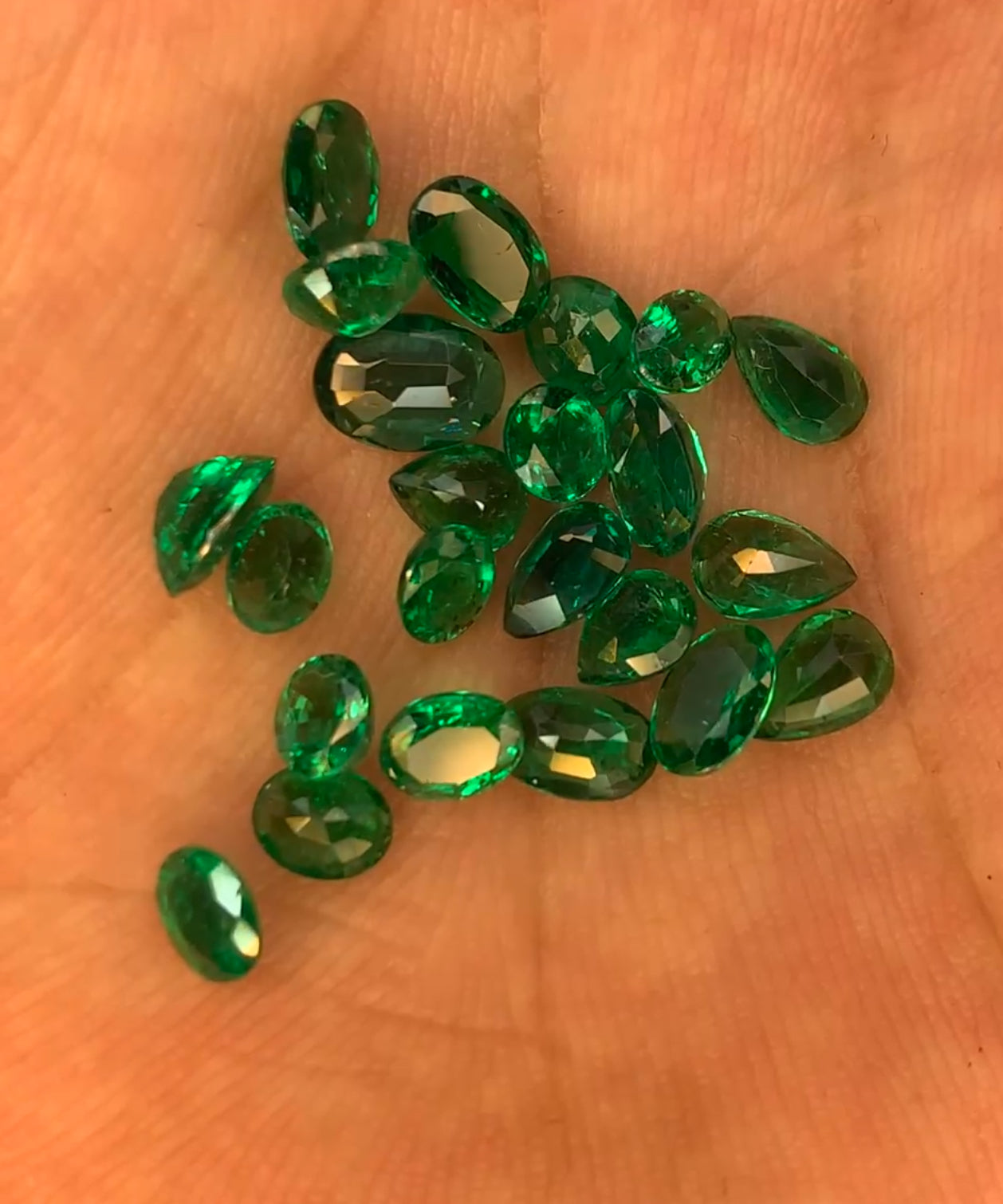 7.5 carats Natural Panjshir emeralds
