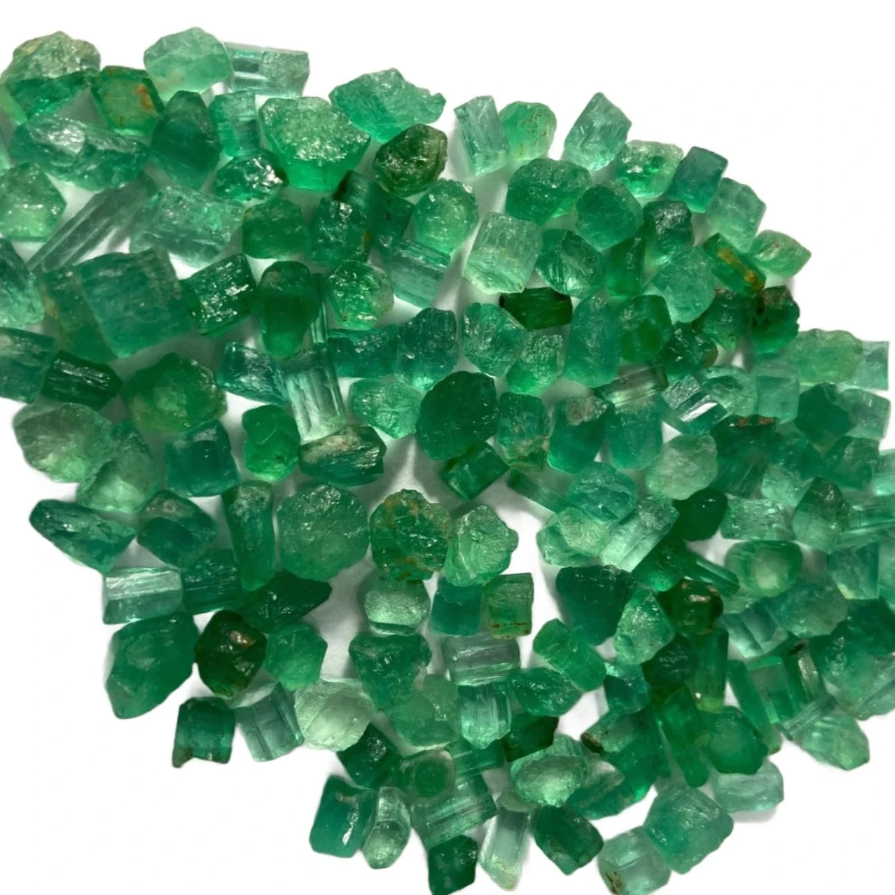 Natural Rough Emerald Stone for Cutting