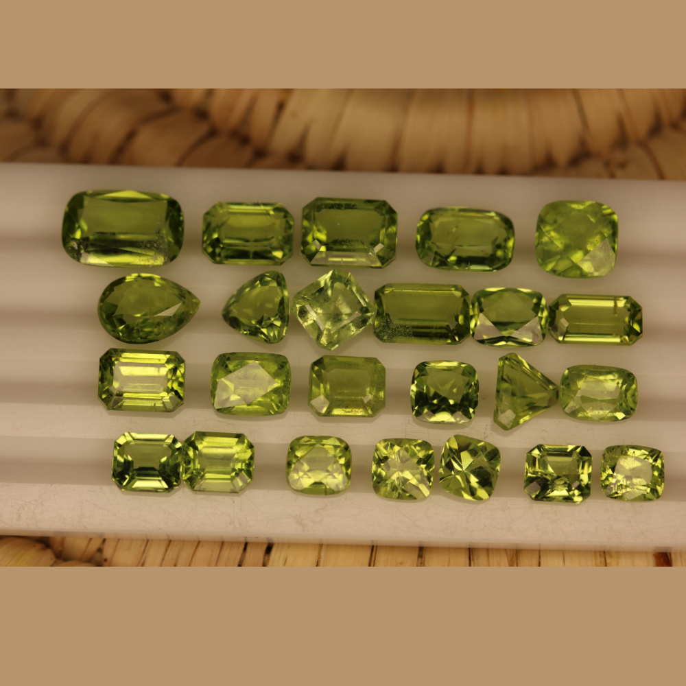 32 carats Natural Apple Green Peridots Stones | Loose Peridots