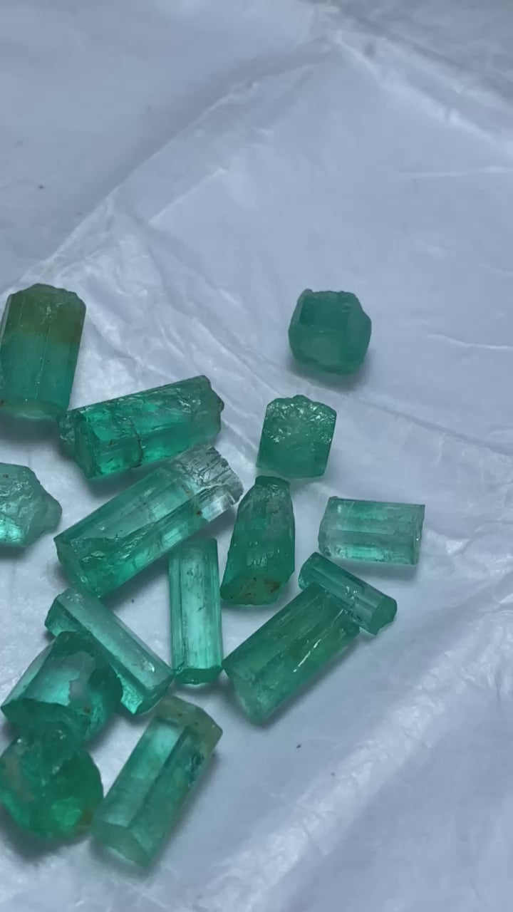 150 carats Natural Panjshir Rough Emeralds