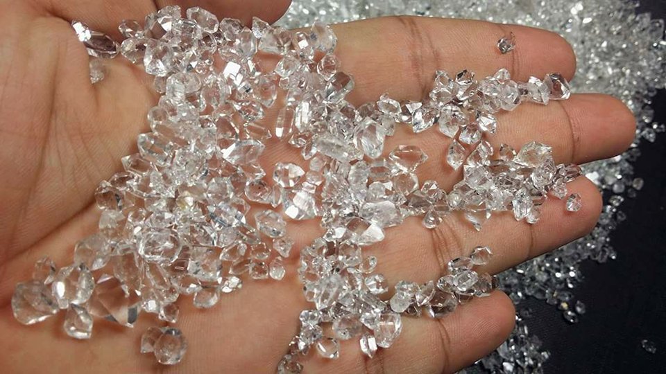 400 grams Double Terminated Quartz Crystal (Herkimer Diamond like)