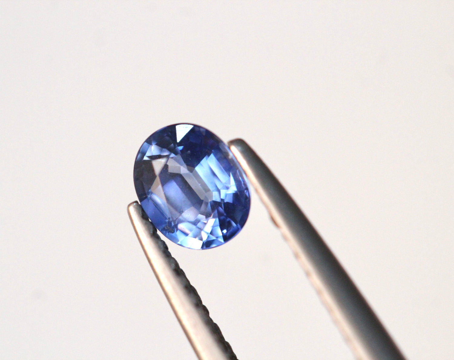 buy 0.43 carats Natural Ceylon Sapphire