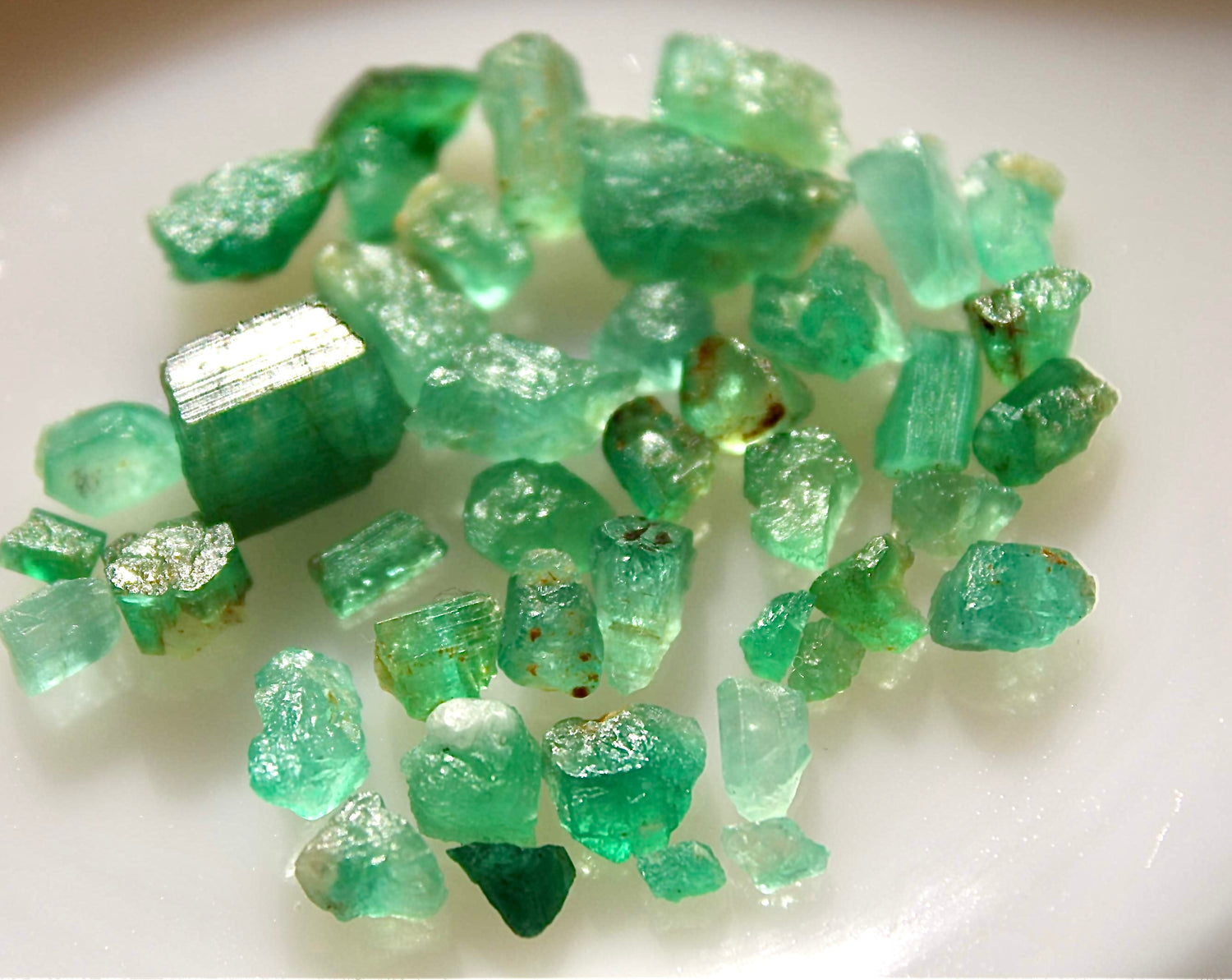 42 carats Panjhir Raw Emerald Stone Deal