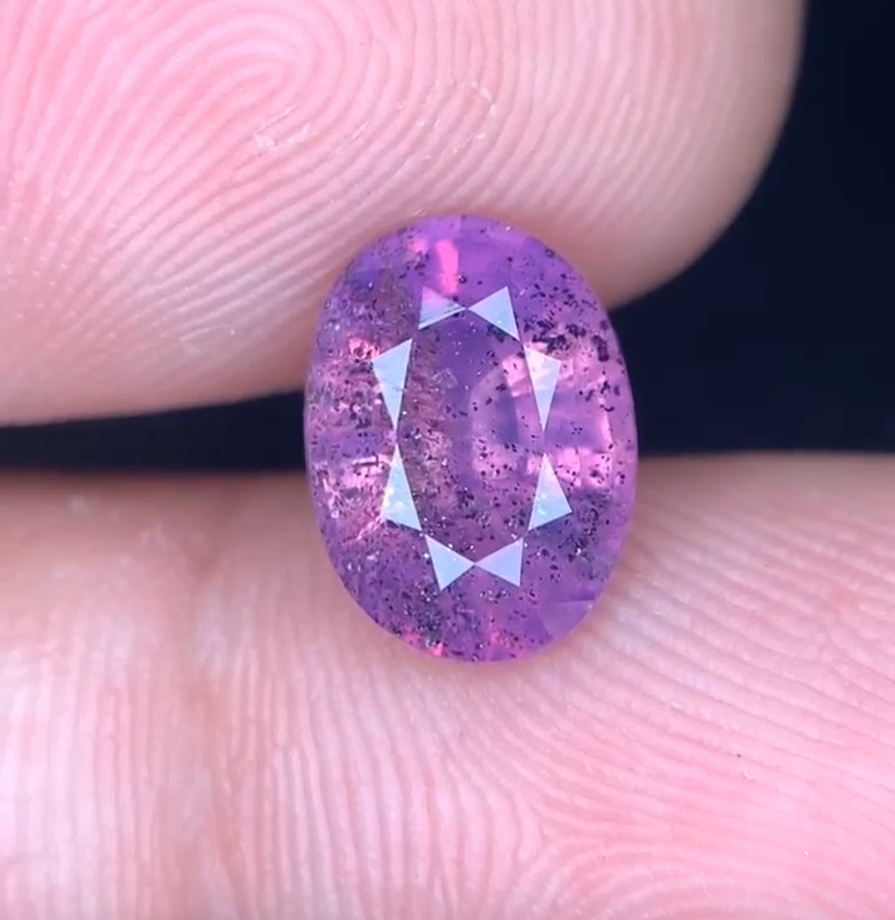 4 Carats Natural Sapphire Stone | Lavender Sapphire