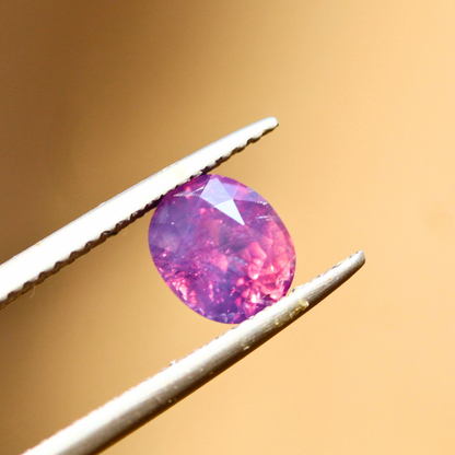1.60 carats Natural Lavandar Color Kashmir Sapphire Faceted Stone | Purplish Pink Sapphire