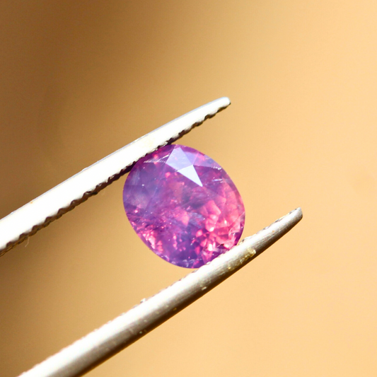 1.60 carats Natural Lavandar Color Kashmir Sapphire Faceted Stone | Purplish Pink Sapphire Stone