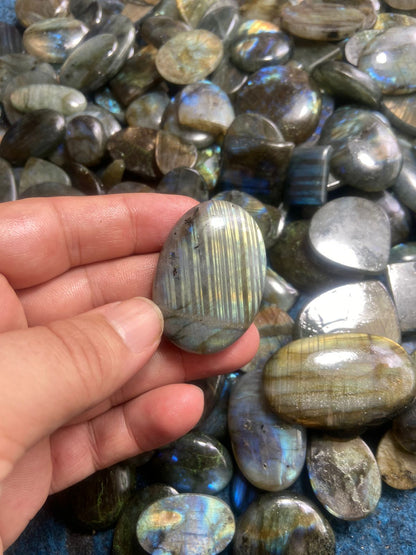 500 Grams Labradorite Cabochons