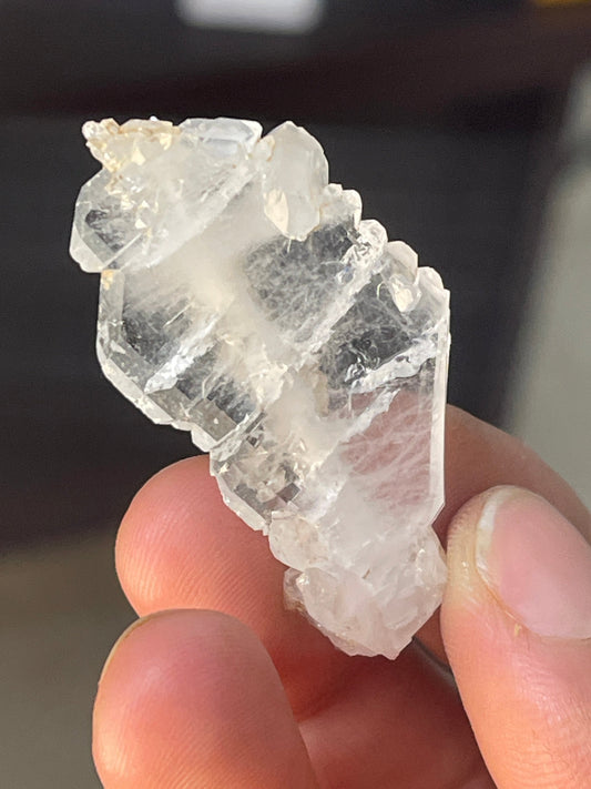 Terminated Clear Faden quartz crystal from Baluchistan Pakistan, 7grams