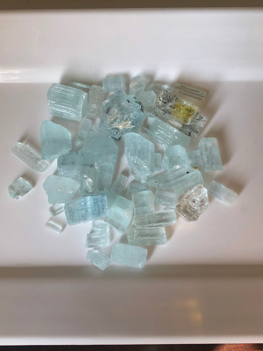 75 grams Raw Aquamarine Crystals for Lapidary