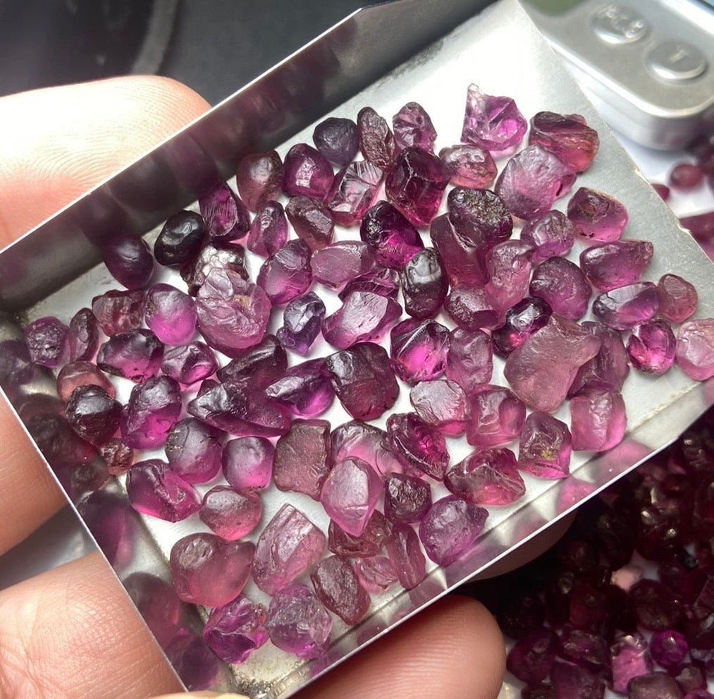 200 grams Natural Unbalite Garnets Rough for Faceting