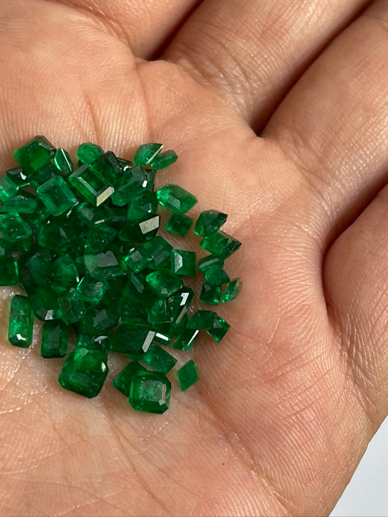 Authentic Swat Emerald Loose Stones for sale