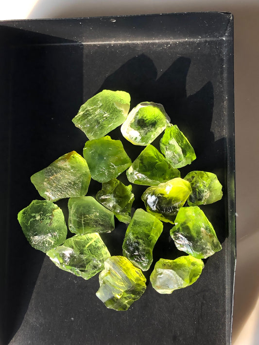 110 carats Raw Peridot for Faceting