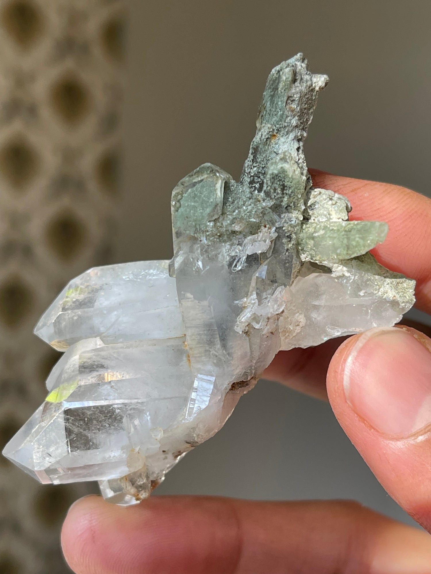 36 grams Clear Quartz with Chlorine