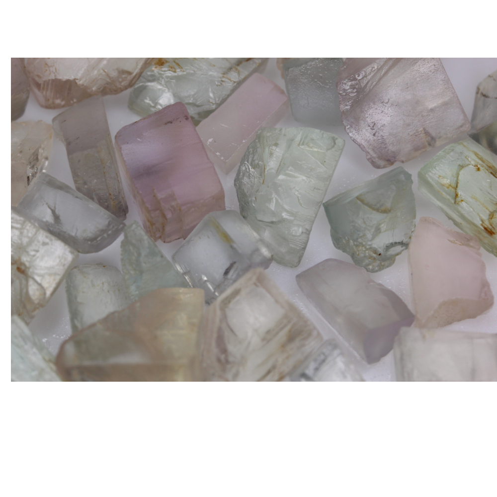 250 carats Raw Spodumene Kunzite Stones for Faceting