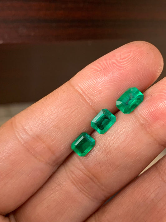 3 Pieces Emerald Cut Vivid Green Emerald Deal