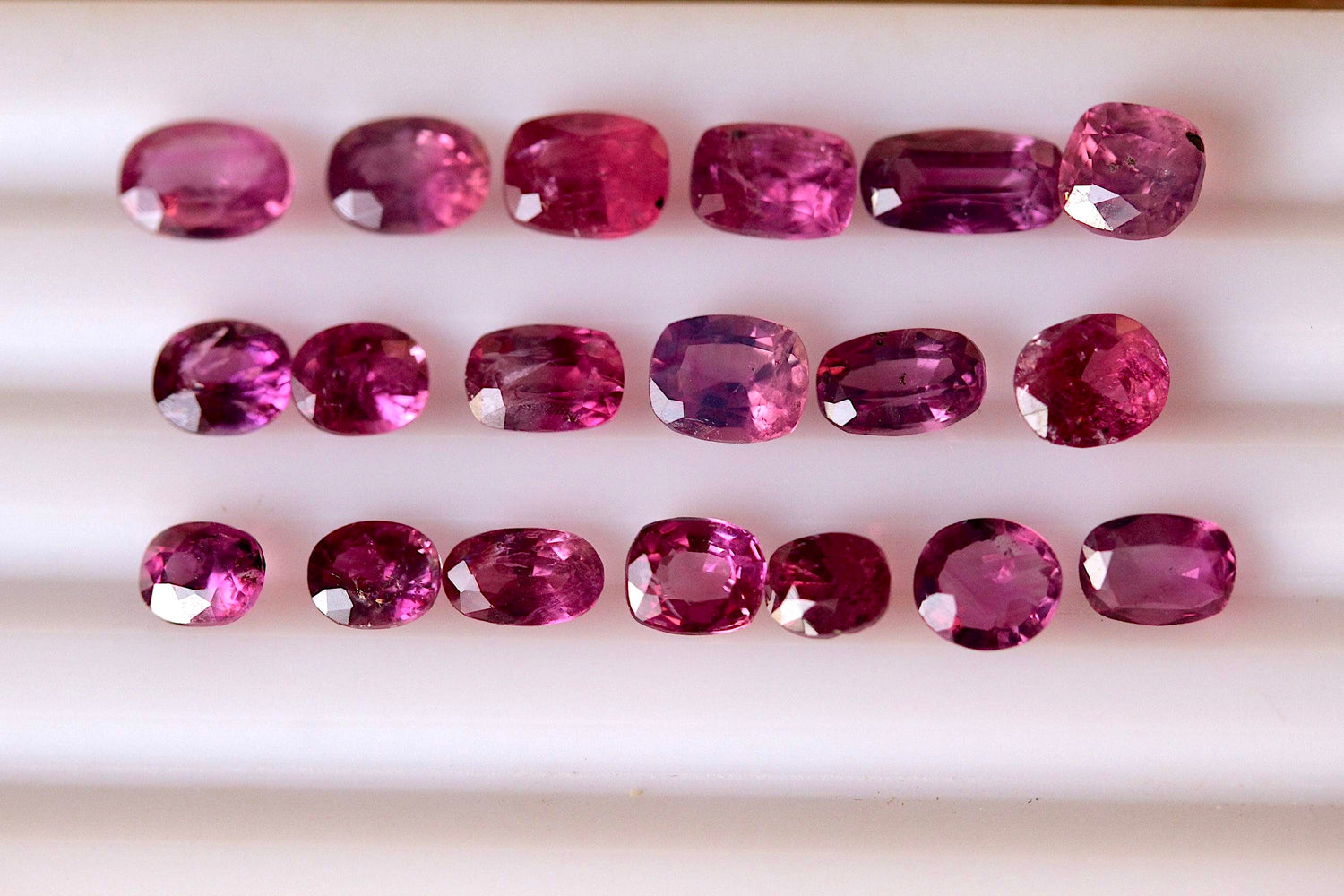 10 carat deal of Real Kashmir Sapphires Precious Loose Stones