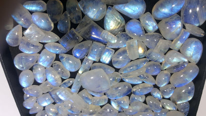 Wholesale deal of Moonstone Cabochons