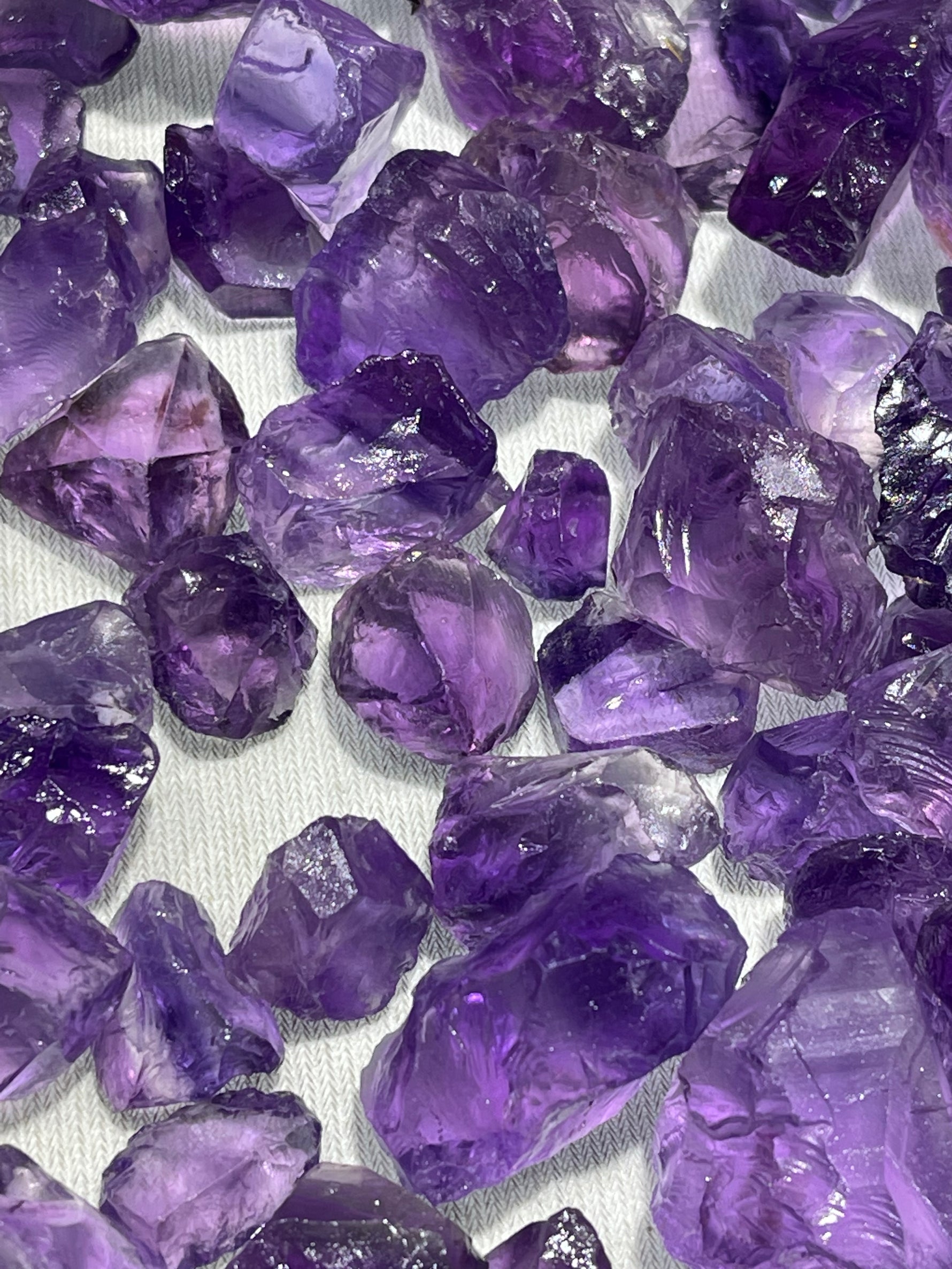 Rough amethyst crystal price for Faceting and Cutting