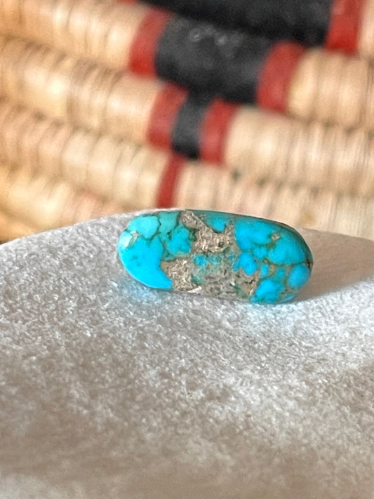 8.6 carats Persian Neyshabur Turquoise