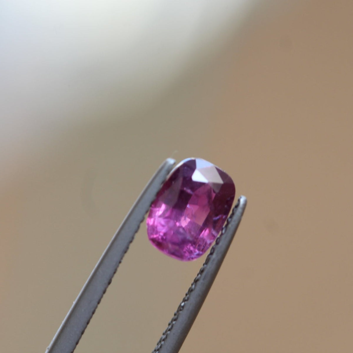 pink sapphire price