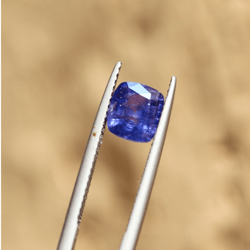 1.80 carats Natural Rare Kashmir Blue Sapphire Loose Stone