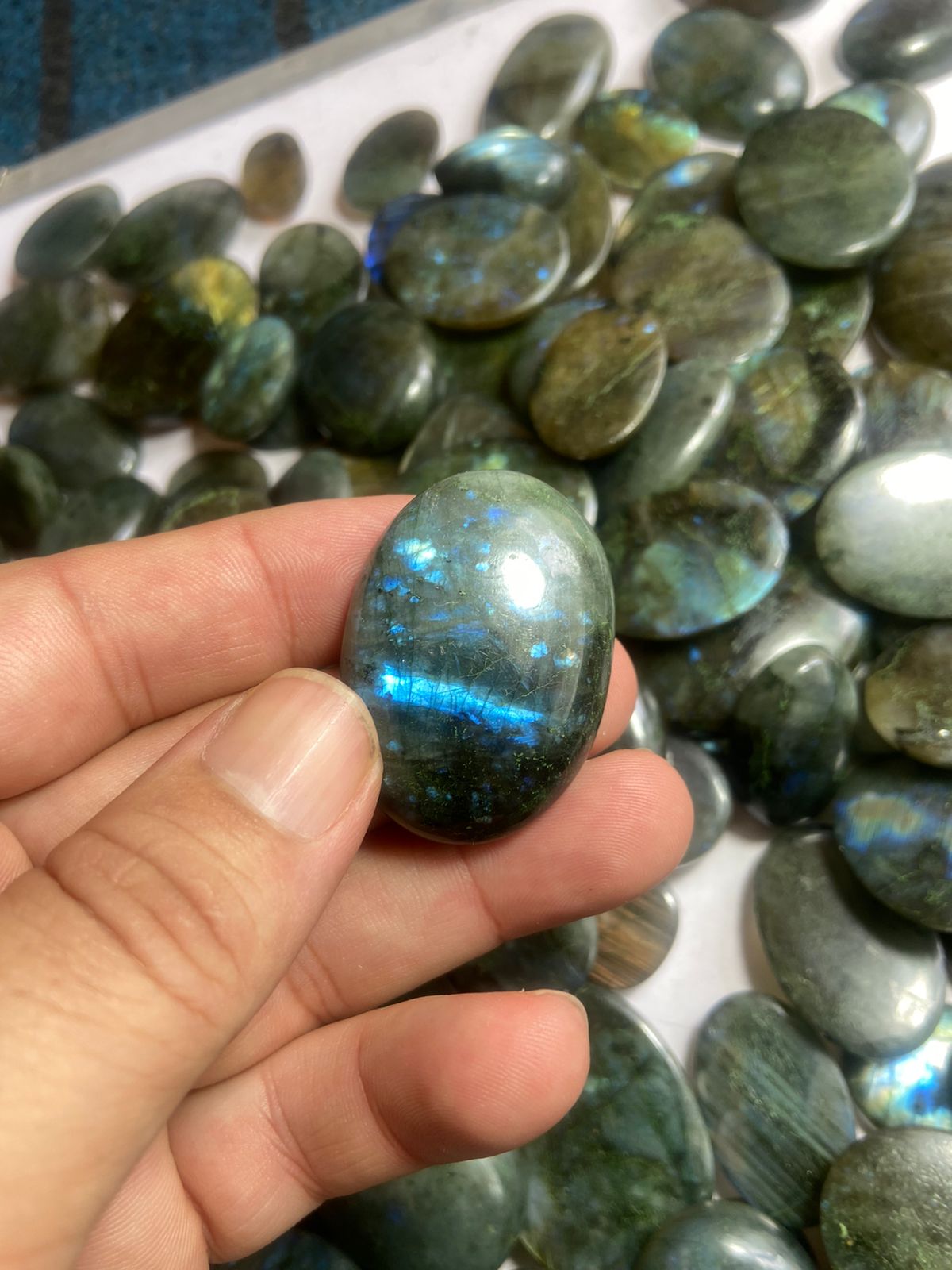 500 Grams Labradorite Cabochons