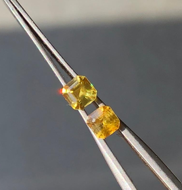 0.55 carats Natural Cushion cut Yellow Sphene Pair - Titanite