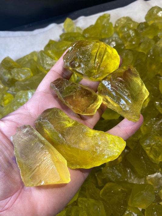 1 kilo gram Rough Lemon Quartz for Faceting