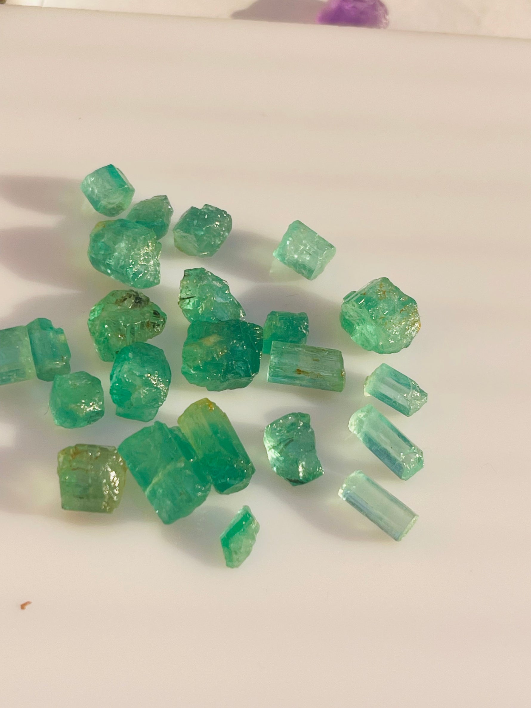 Create real emerald rings with raw emerald stones