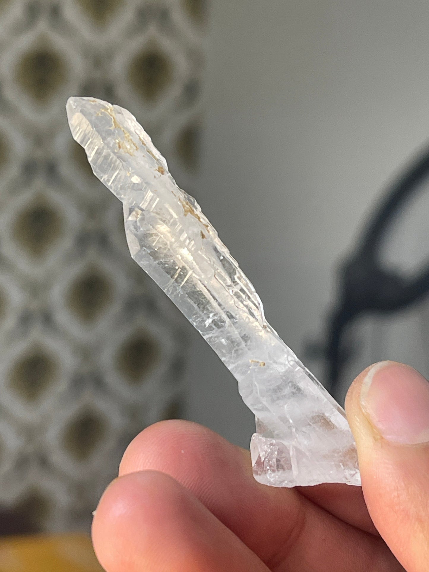 Aesthetic crystal of Faden quartz from Baluchistan Pakistan, 8 grams