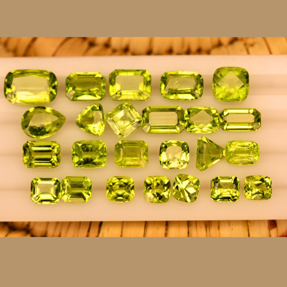 32 carats Natural Apple Green Peridots Stones | Loose Peridots