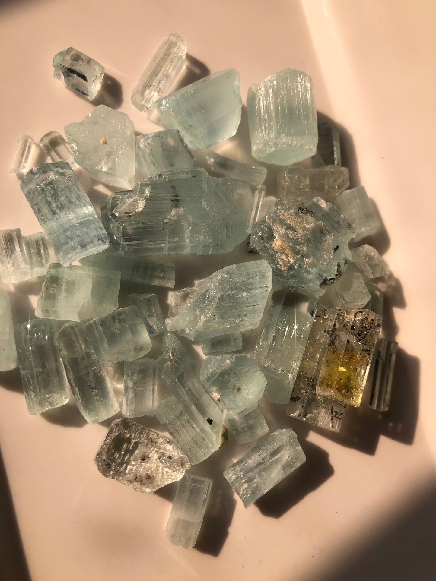 75 grams Raw Aquamarine Crystals for Lapidary