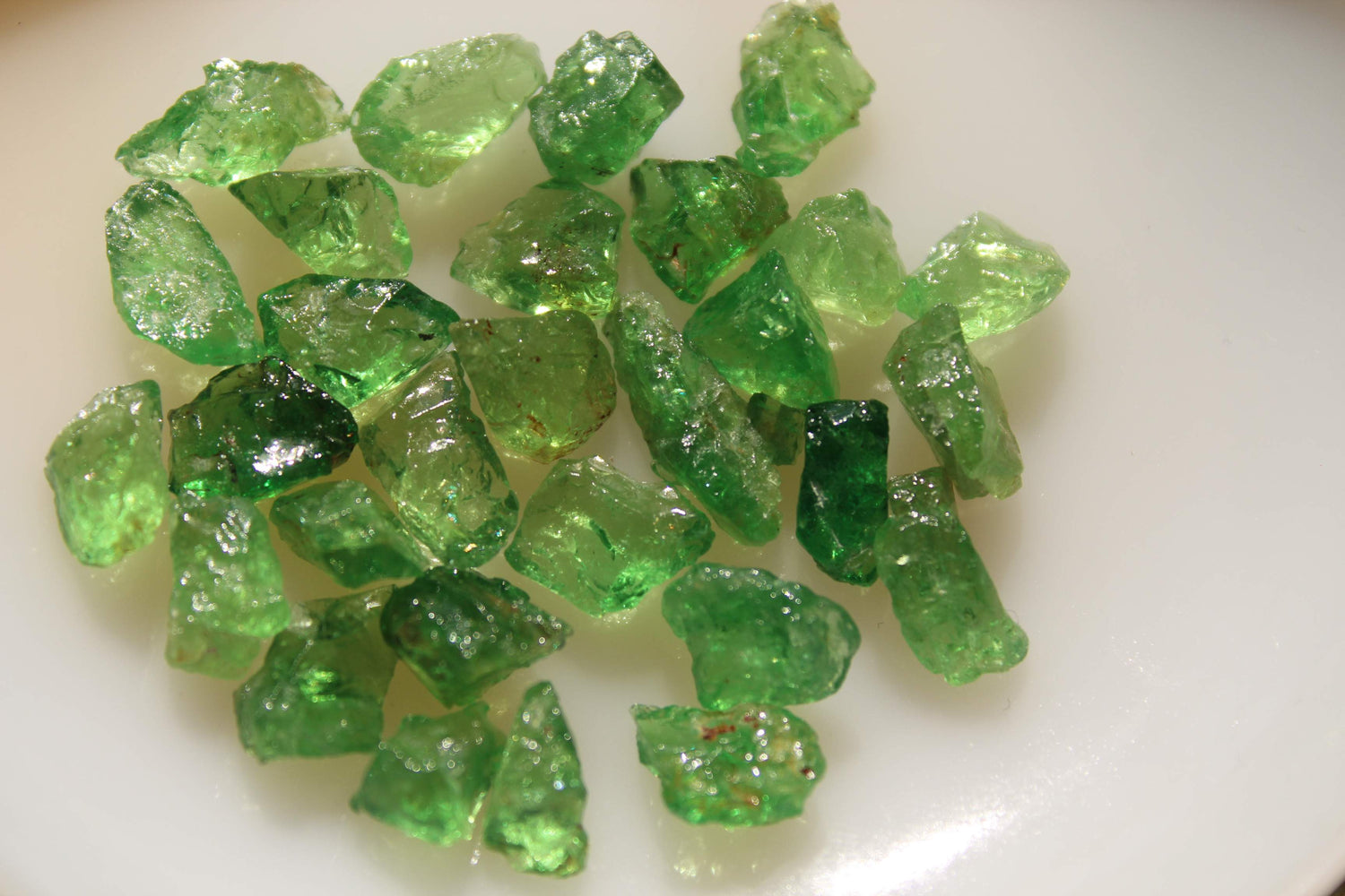 Lapidary raw green garnets for sale 