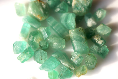 100 carats Panjshir Emeralds Rough Stones