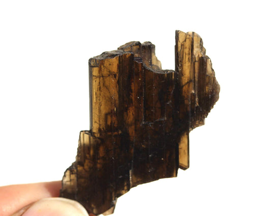 8.20 Grams Faden Epidote Crystals