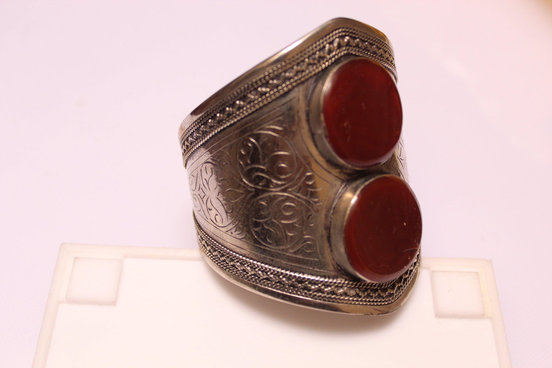 Agate Tribal Cuff 1 Piece - folkmarket