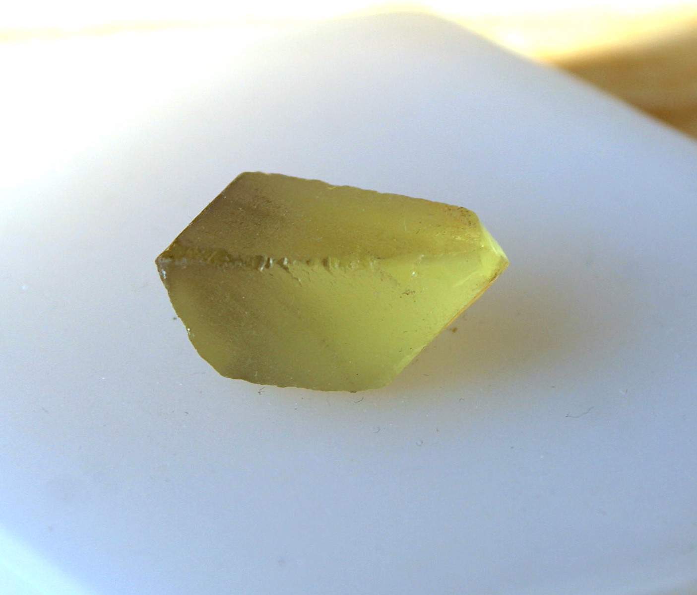 Lemon Quartz for Faceting