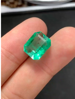 You May Like This Emerald Stone.