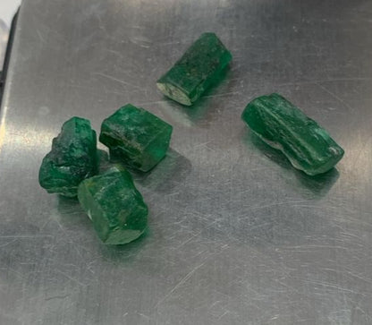 Swat Green Emerald Rough Stones