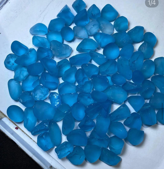 Deals of Blue Topaz for Faceting (100 grams - 200 grams )