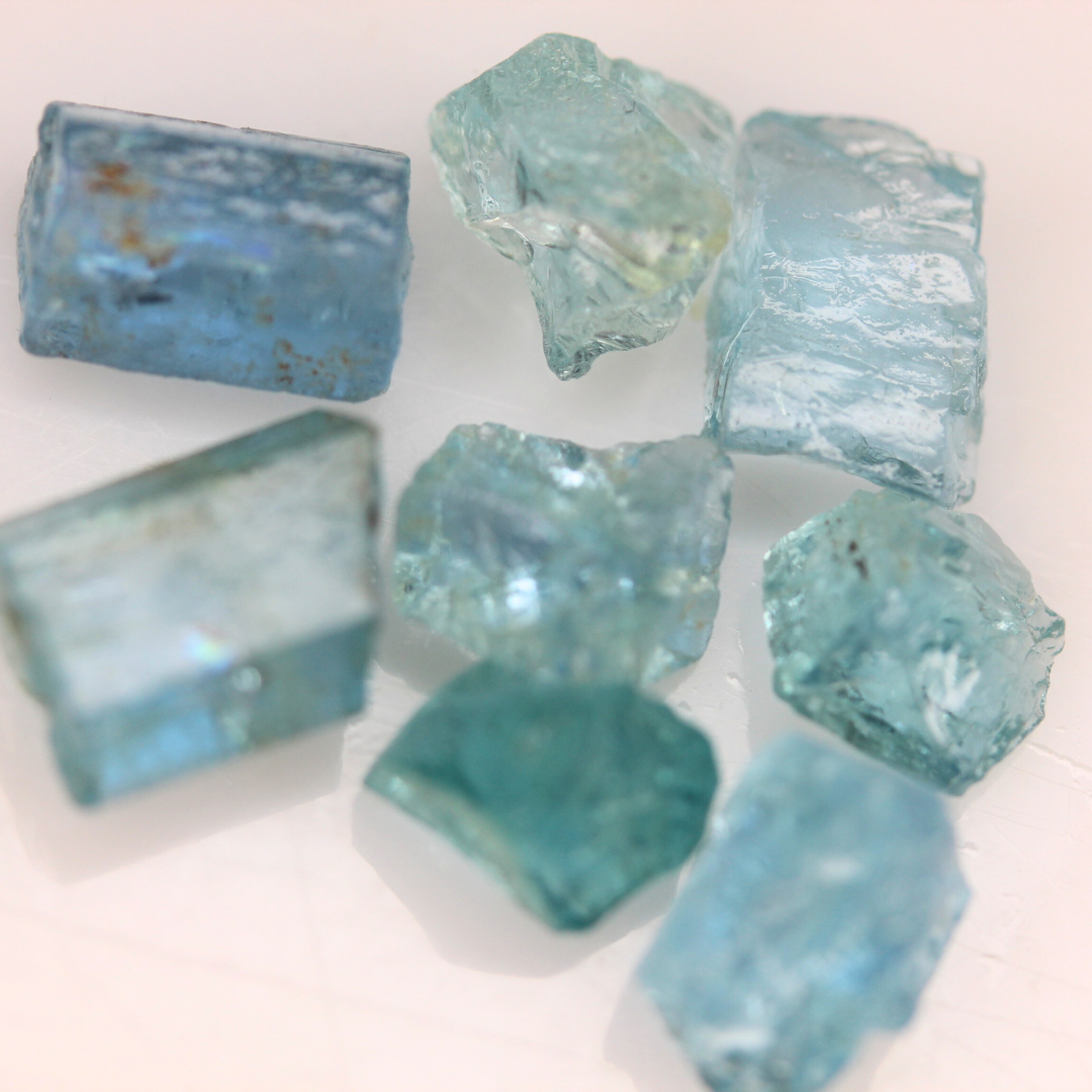 Rough Aquamarine Stones for lapidary Artists