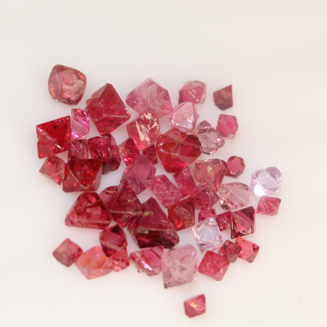 19 carats Natural Raw Burmese Spinel Crystals | Octahedron Crystals