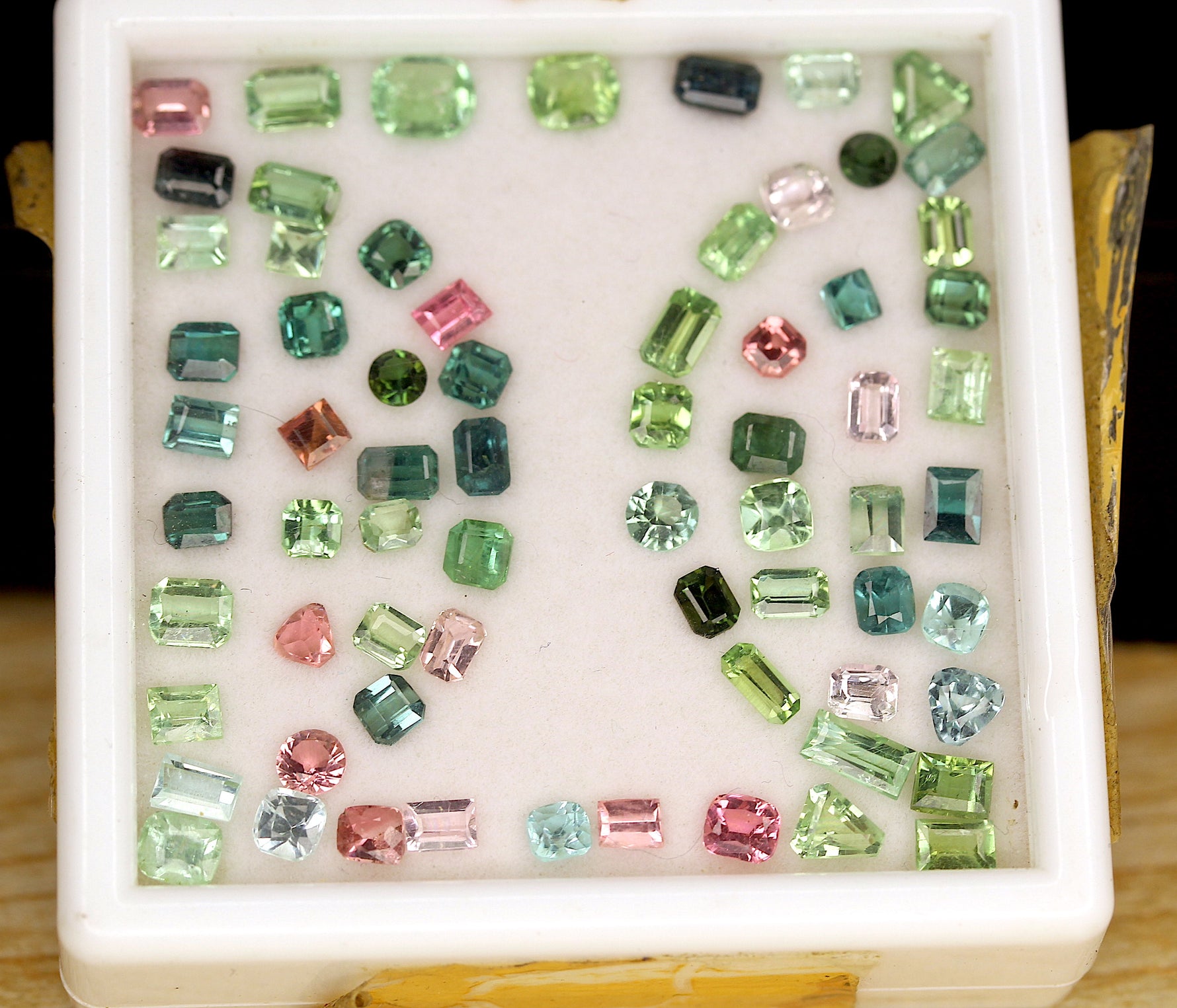 Buy Green Tourmaline loose stones