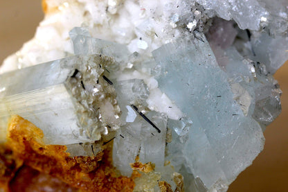 Buy Aquamarine crystal from Skardu