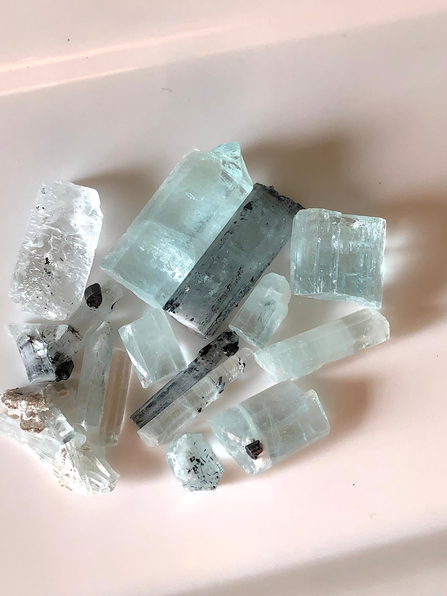 aquamarine facet-grade crystals