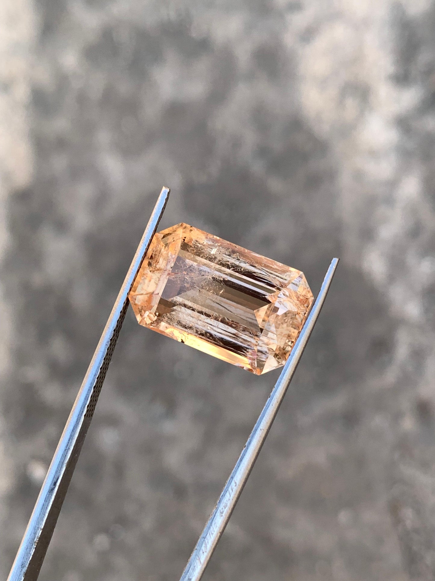 13 Carats Emerald Cut Peach Katlang Topaz