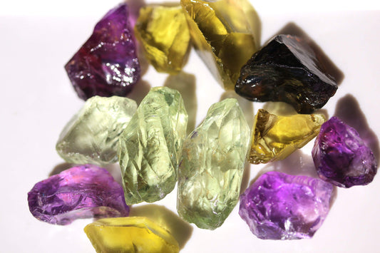 100 Grams / 500 Carats Rough Facet Grade Rough Amethyst, Lemon Quartz, Prasiolite, Citrine