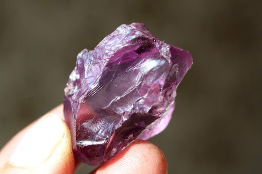 Facet Rough Amethyst Gemstone for Sale