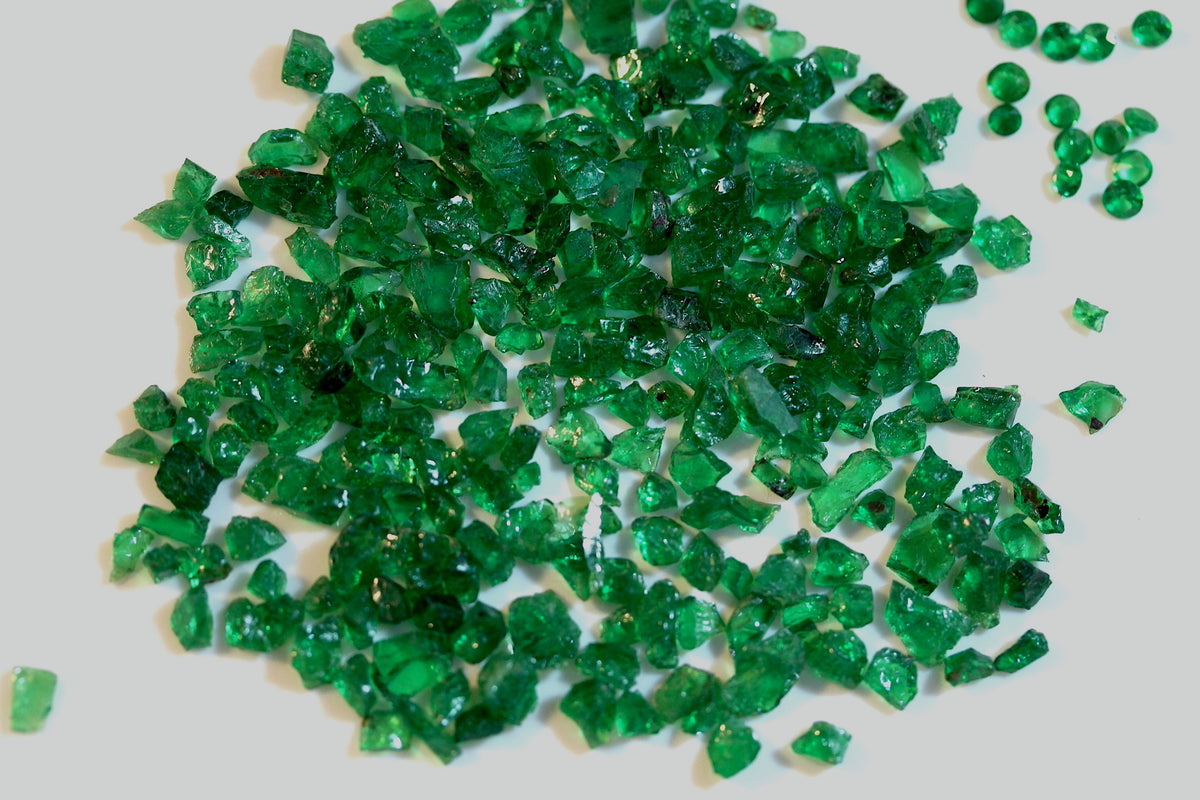 Buy raw green tsavorite garnets for lapidary