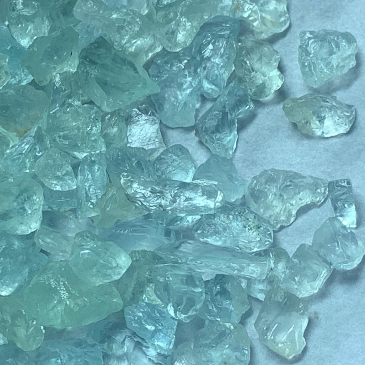 Raw Aquamarine Stone for Lapidary Artists